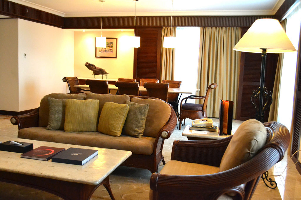 Waterfront Airport Hotel and Casino Mactan - Image 3