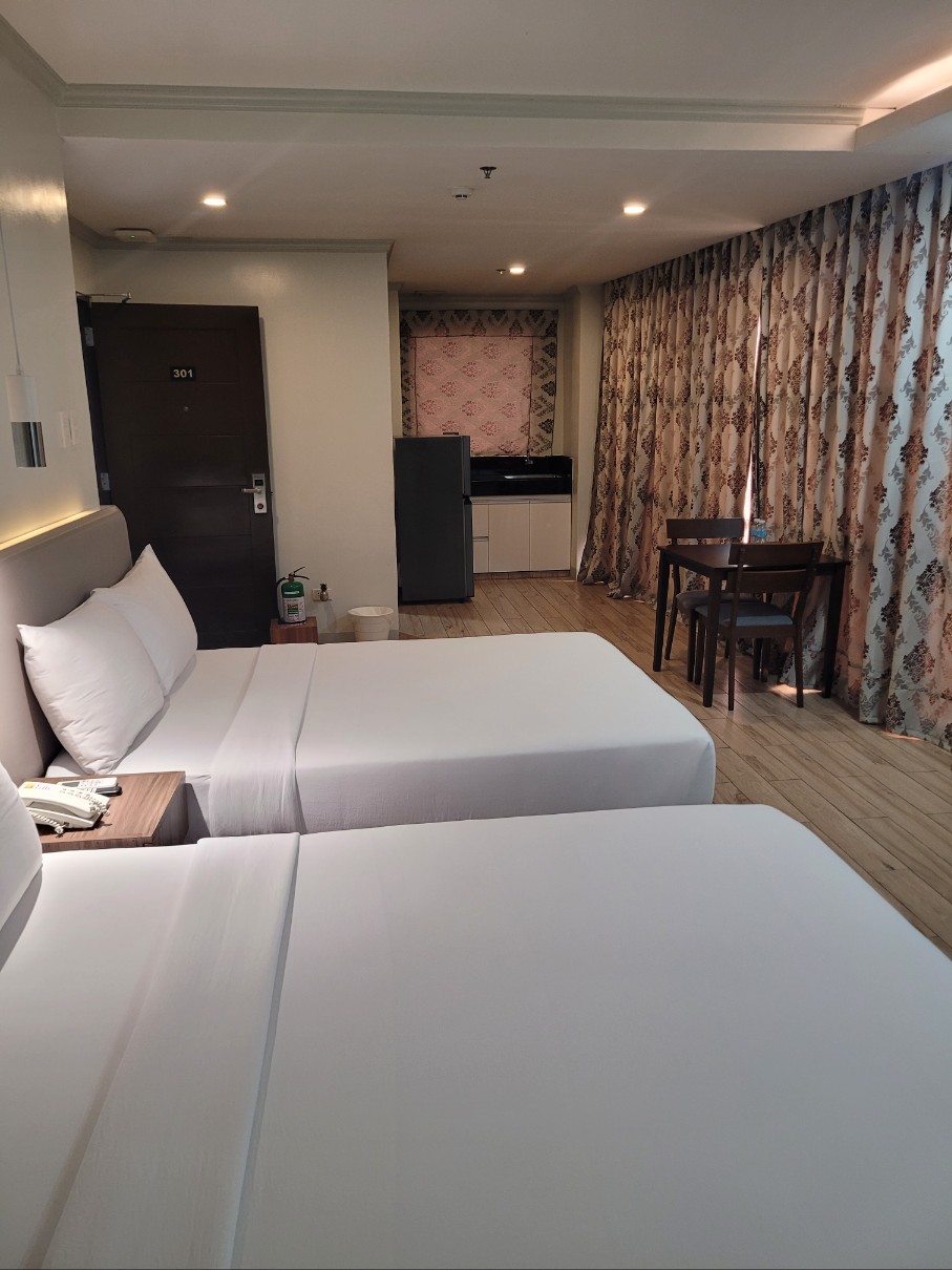 Madison's Suites - Image 2