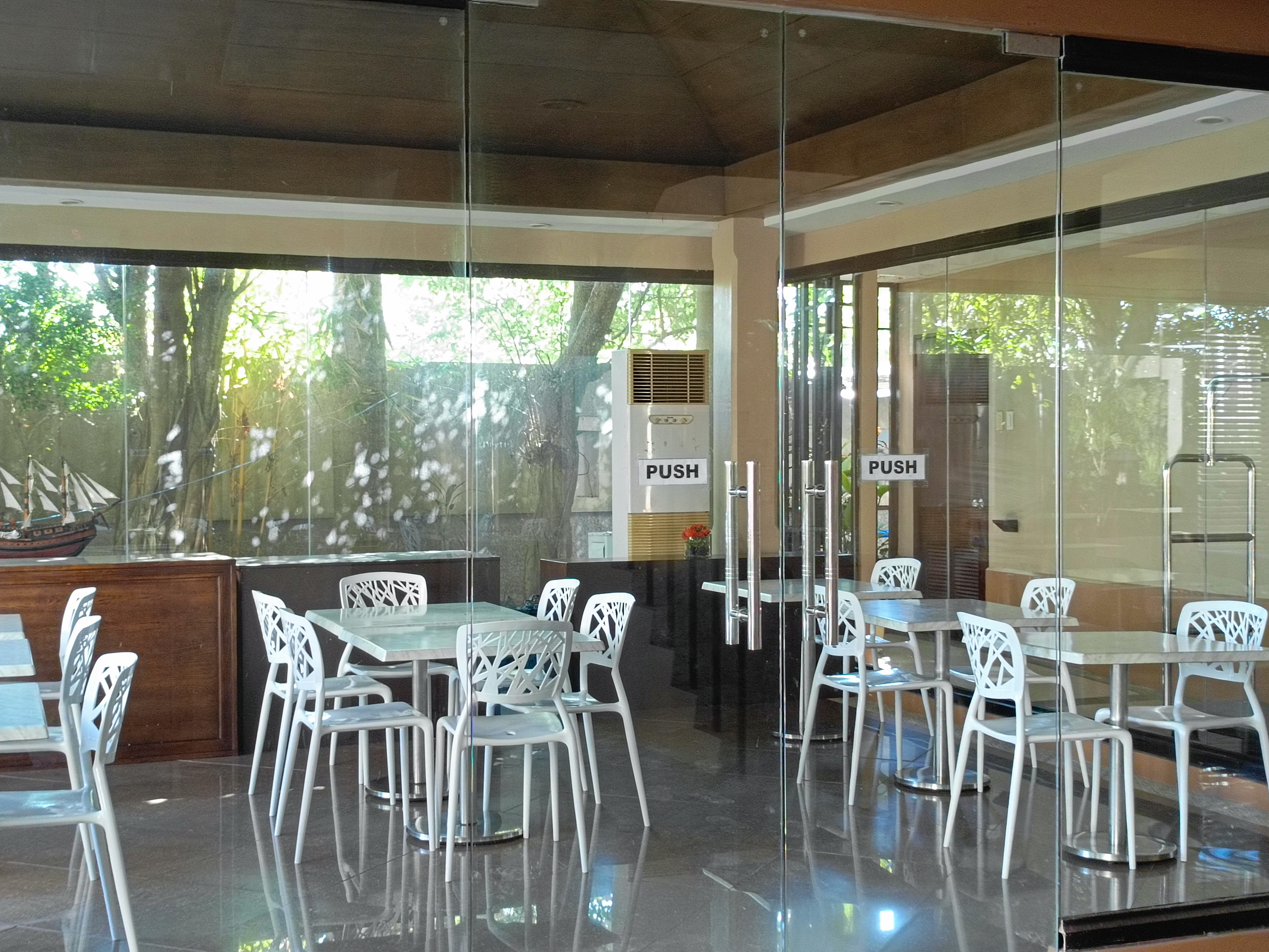 Coralpoint Gardens Suites and Residences - Image 3