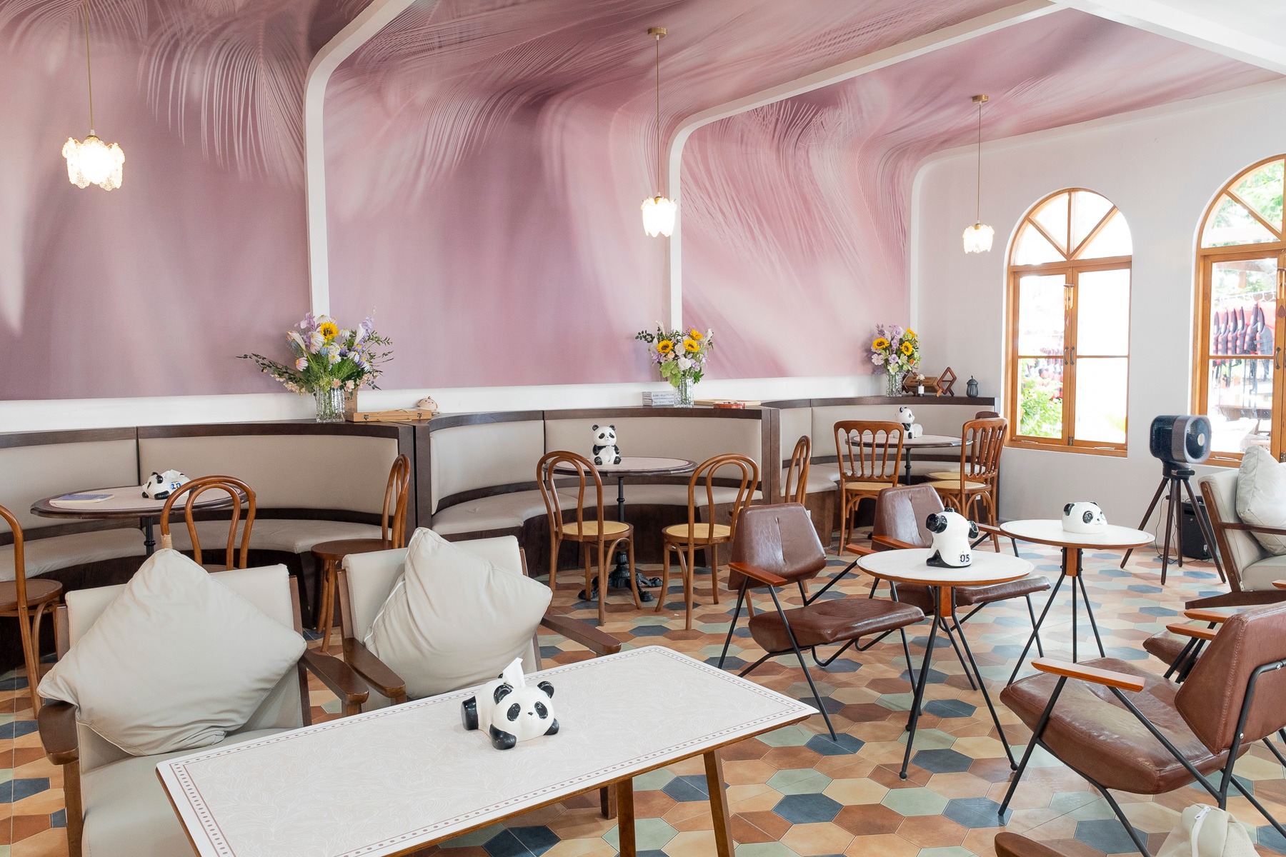 Madeline Paradise Resort - Image 2