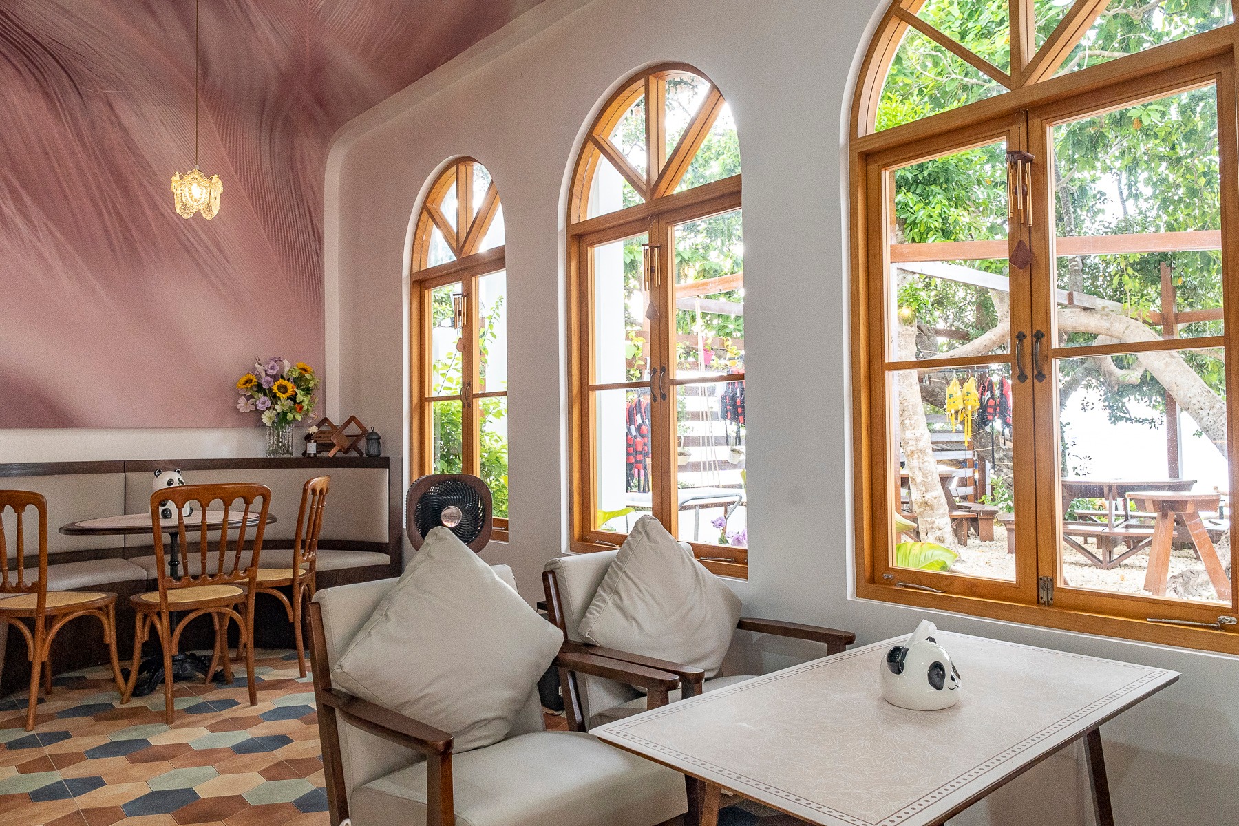 Madeline Paradise Resort - Image 3