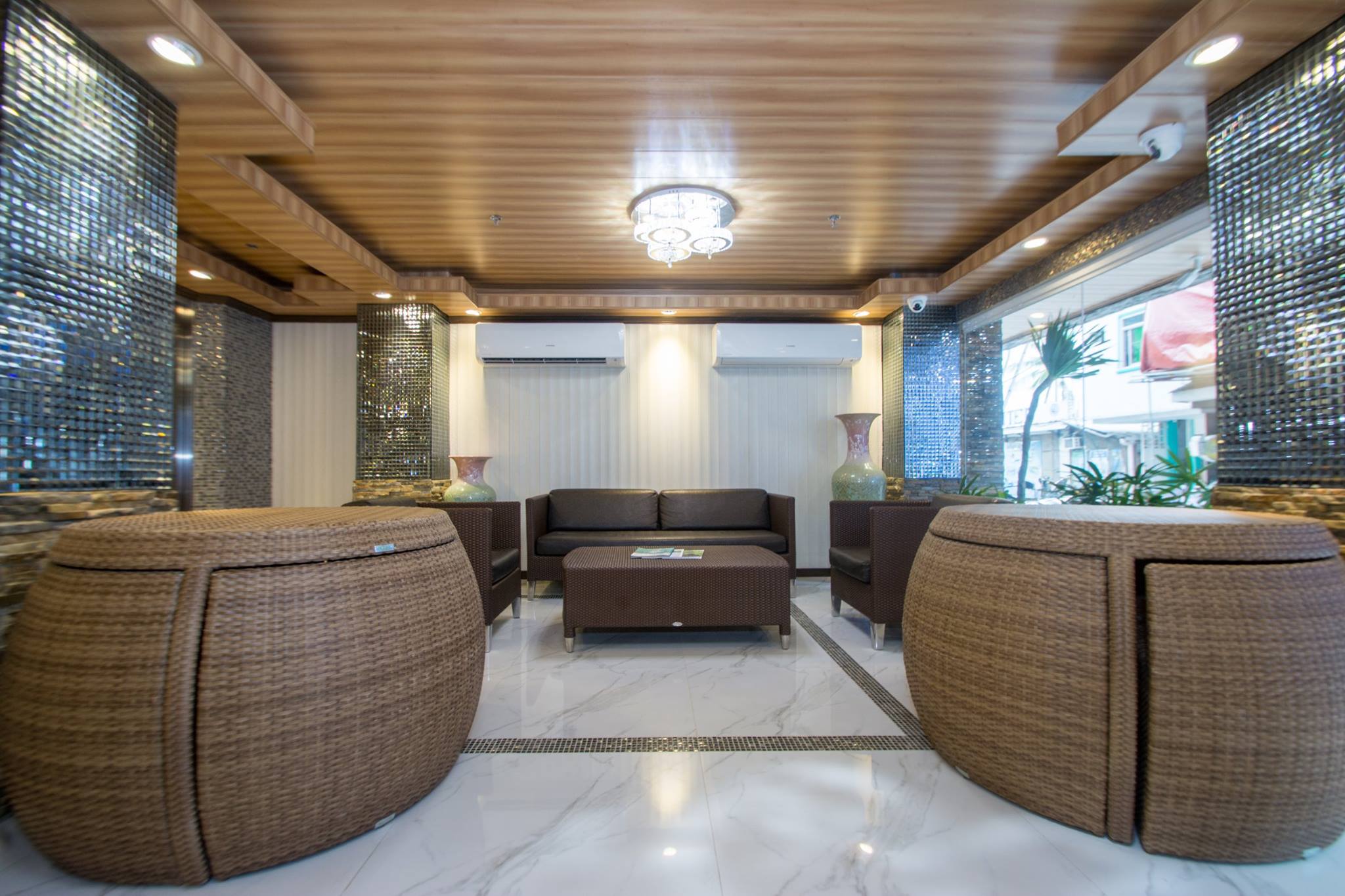 Diamond Water Edge Resort - Image 3