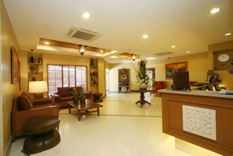 Crown Regency Prince Resort - Image 1