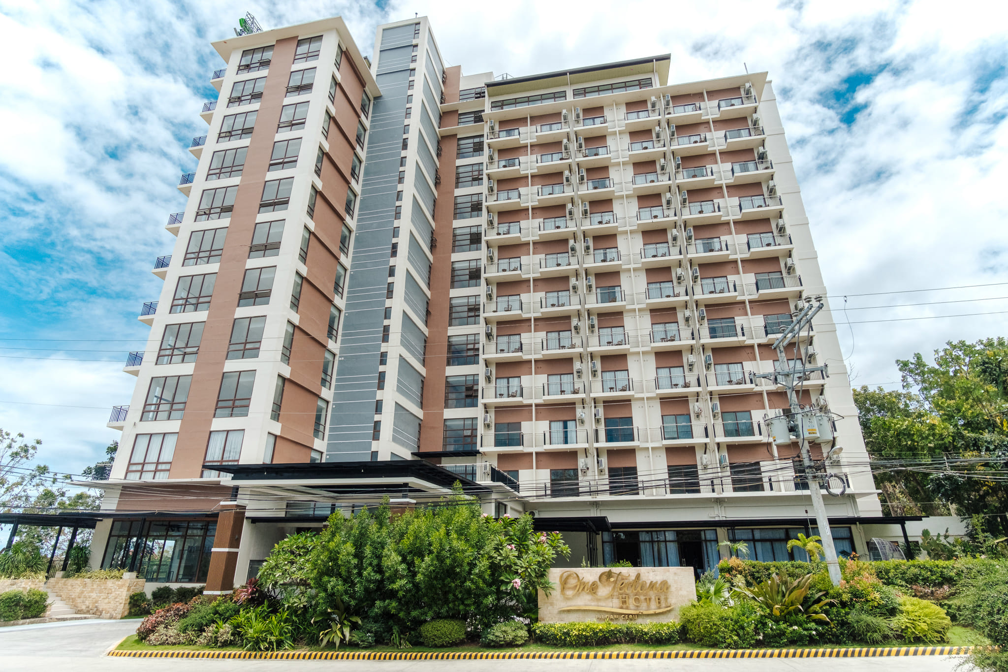 One Tectona Hotel - Image 2