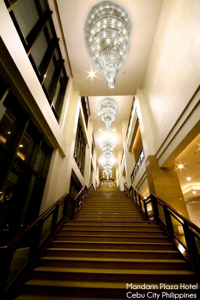 Mandarin Plaza Hotel - Image 4