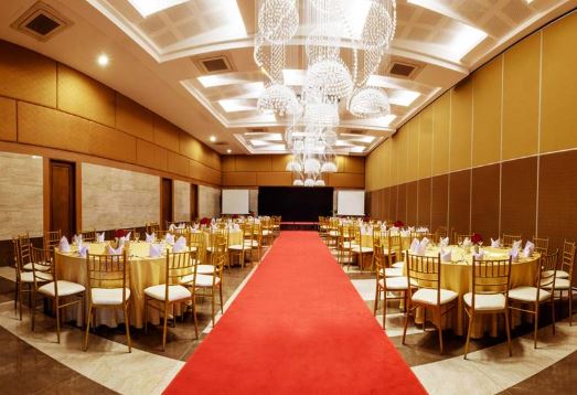 One Central Hotel - Image 4