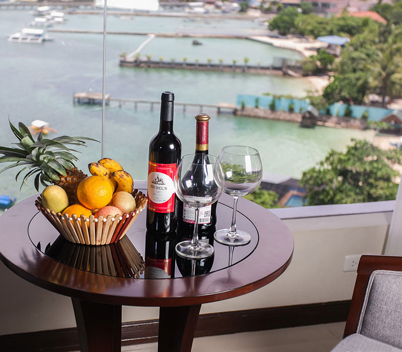 Panoramic View Suite