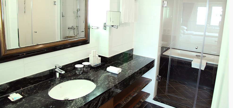 Mactan Suite Garden View