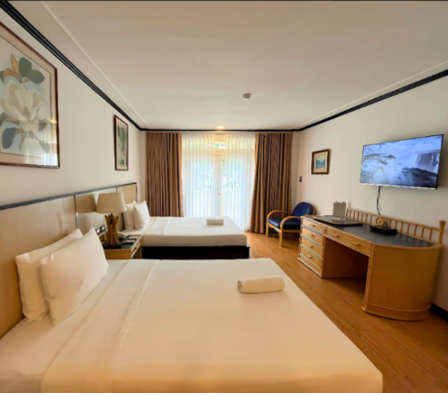 Deluxe Double Bed