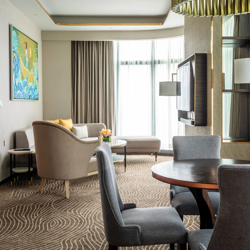 Fili Suite City View
