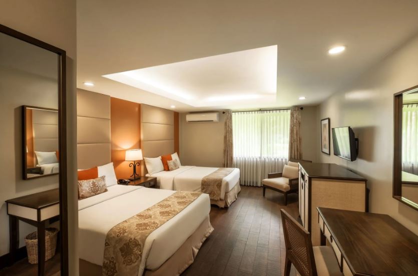 Premier Room